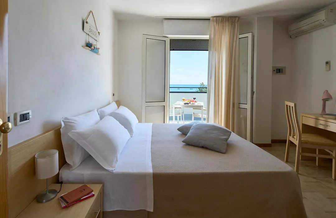 Hotel Dolores-1
